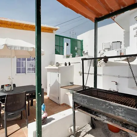 Rincon De Los Hernandez By Paramount Holidays Holiday home Tijoco de Abajo
