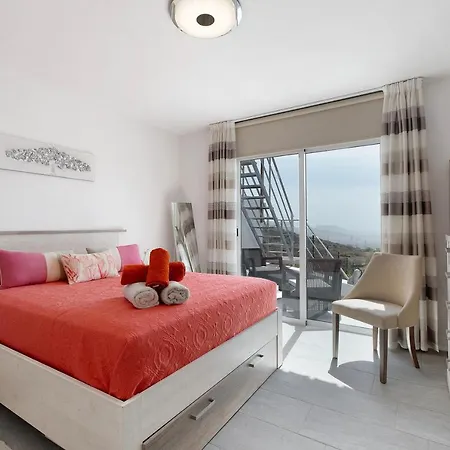 Rincon De Los Hernandez By Paramount Holidays Holiday home Tijoco de Abajo